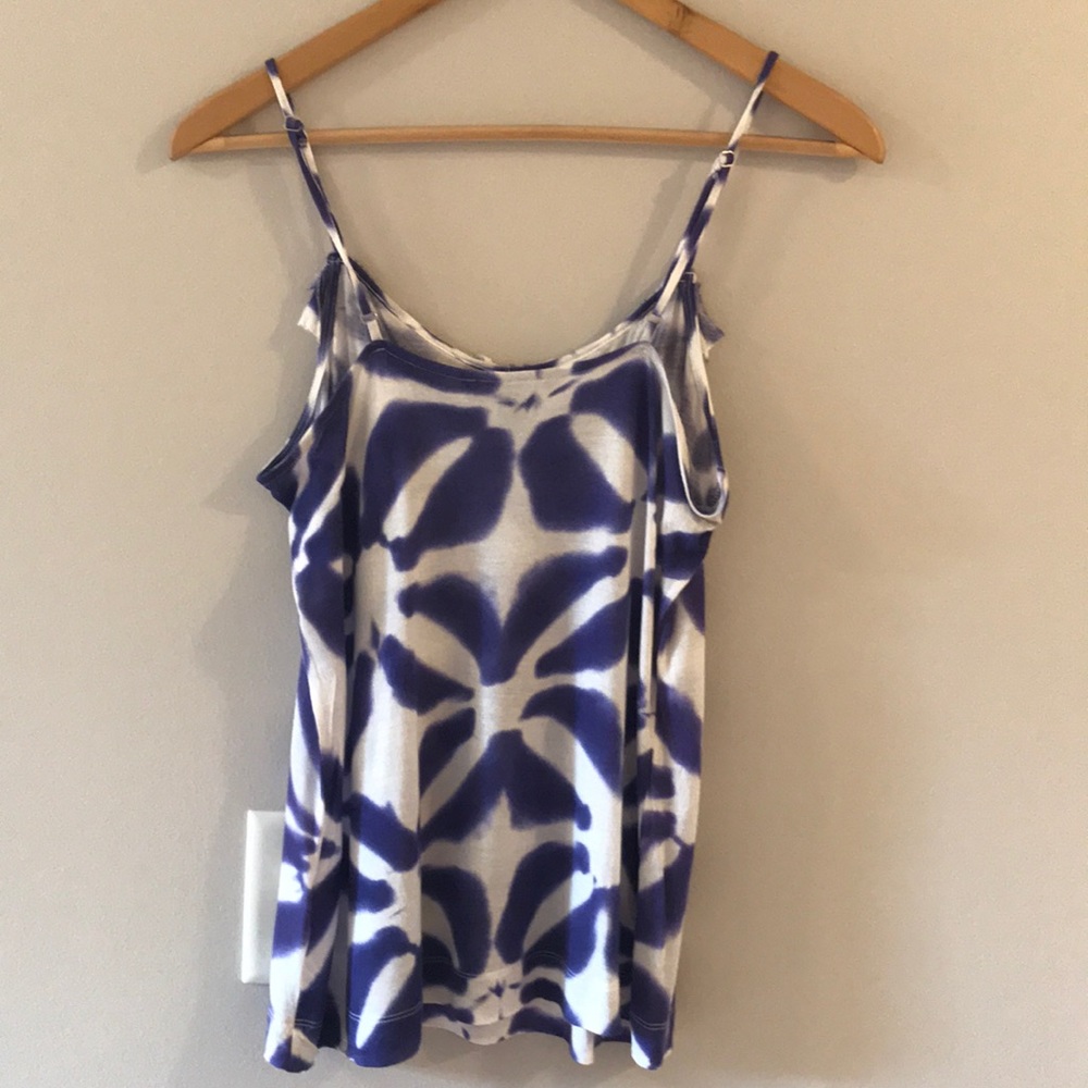 Banana Republic Ruffle Tank - Picture 2 of 3